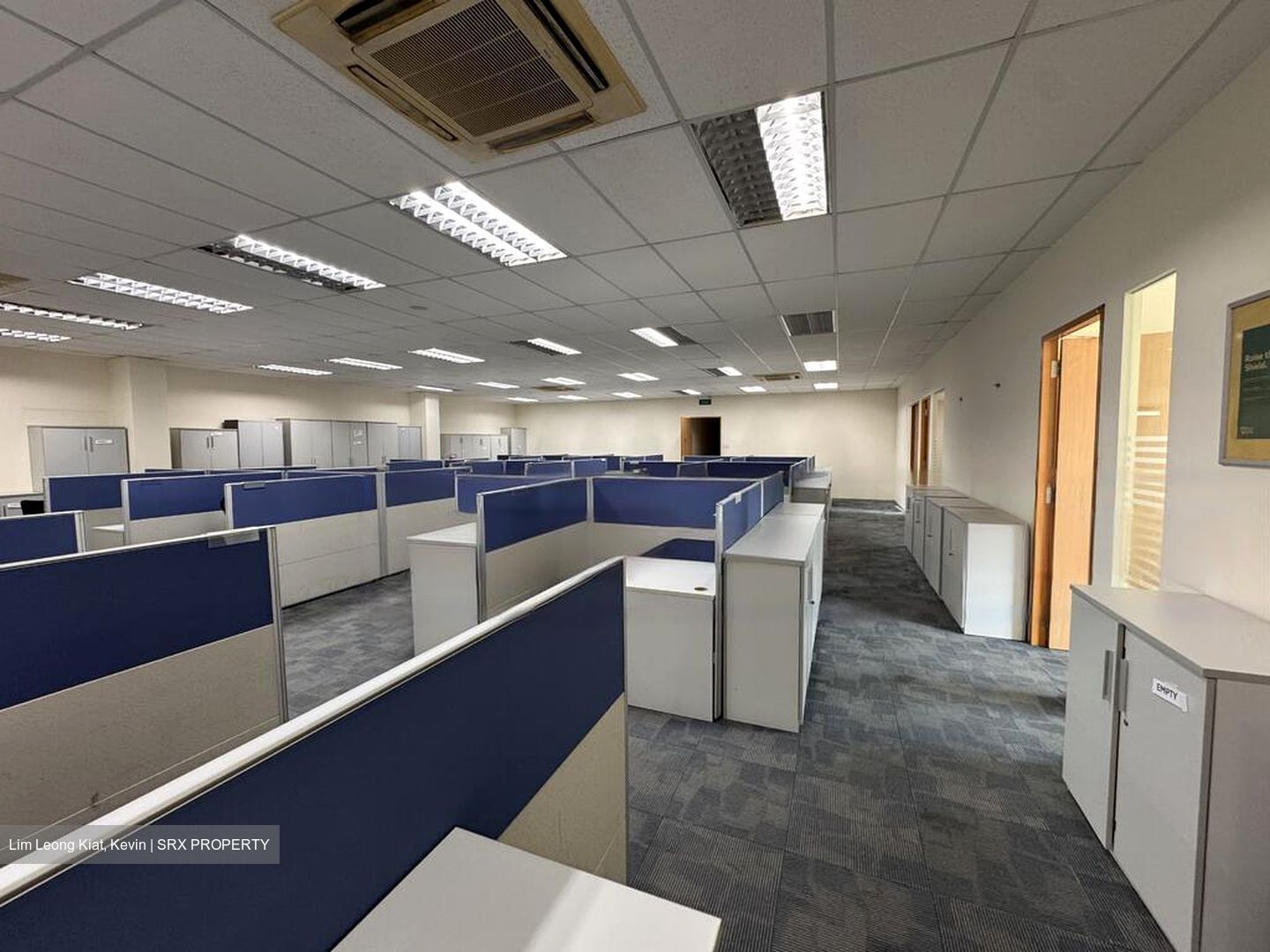Labrador Villa Road (D5), Office #459625121